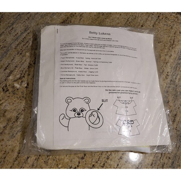 New! Betty Lukens FELT BOOK 9: Dress up Bears Teddy Bear Felts - Picture 2 of 4